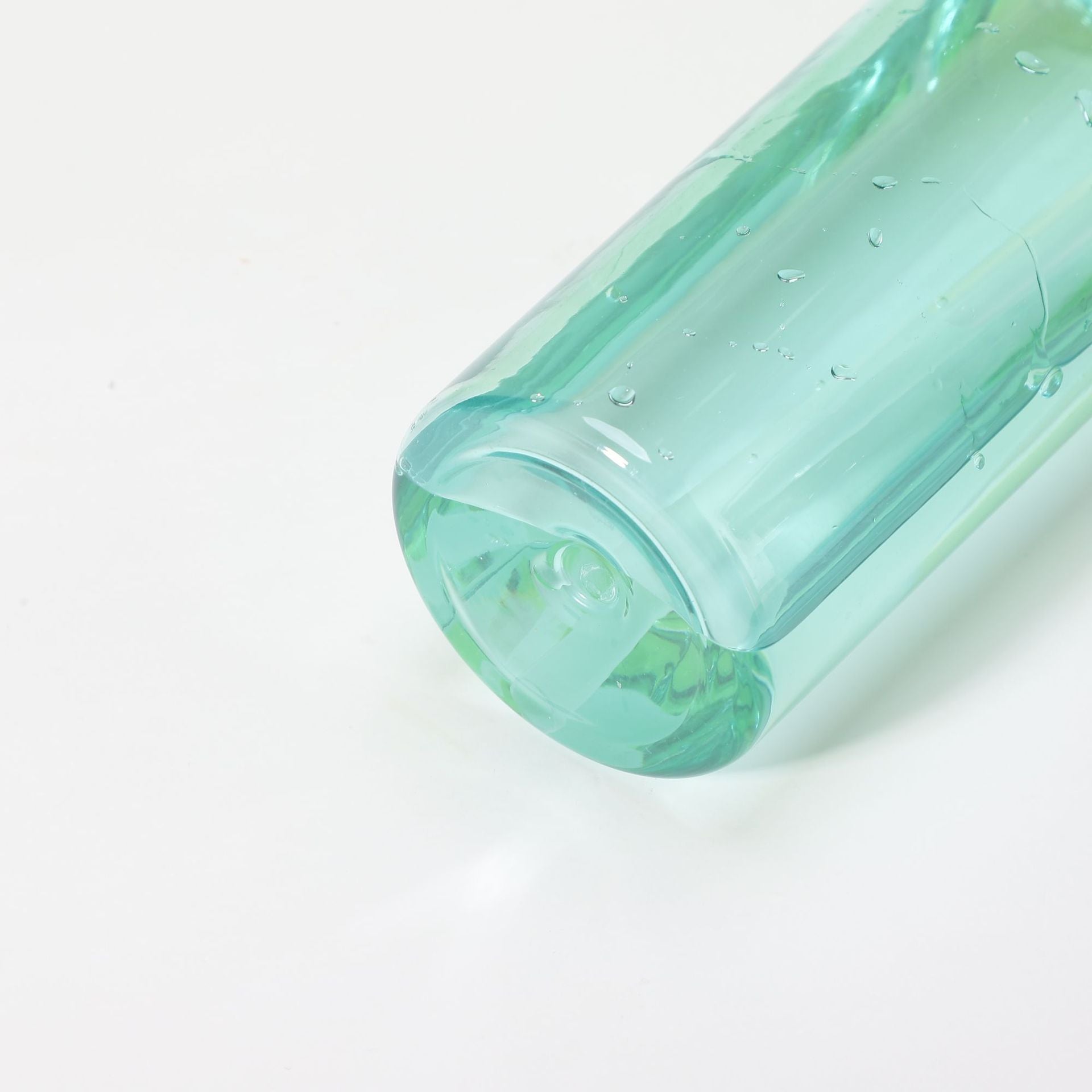 Cute High-Appearance Water Bottle with Straw for Girls, Suitable for Sports and Outdoor Use, Children's Plastic Cup, Gift, Household Water Jug, Leak-Proof and Sealed